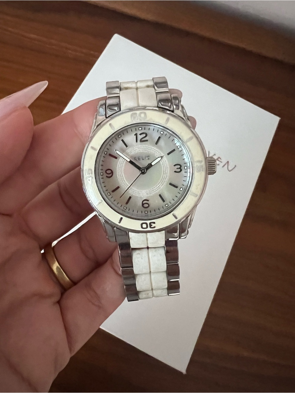 Relic Silver and White Stainless Steel Watch with White Center Links